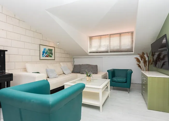7 Luxury Appartement *