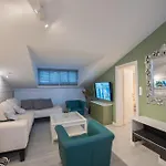 7 Luxury Apartamento